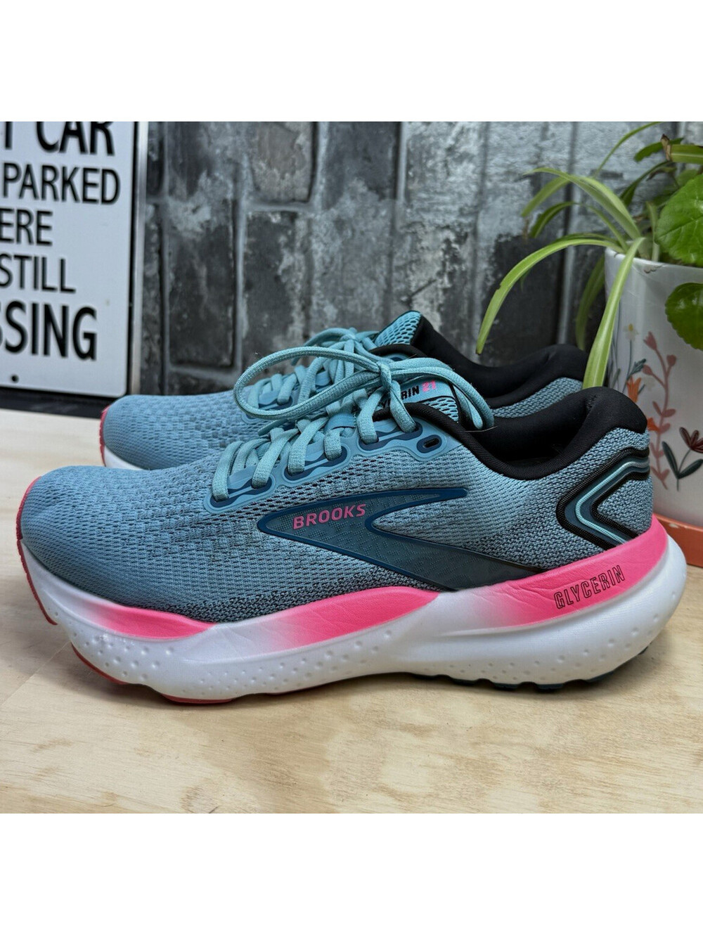 Brooks Glycerin 21 Women’s Moroccan Blue/Aqua/Pink Low Top Lace-Up Logo Mesh